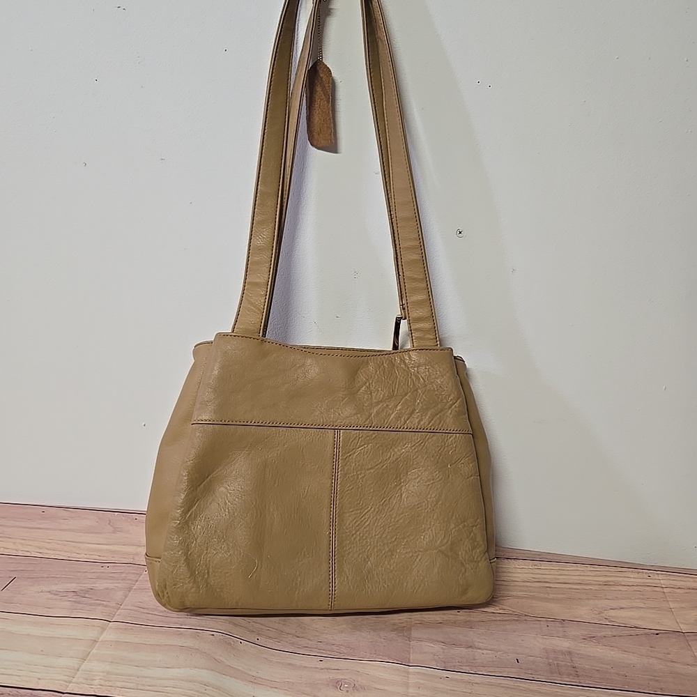 Laura Scott Classic Tan Shoulder Bag